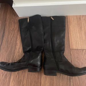 Tommy Hilfiger size 8.5M black leather boots